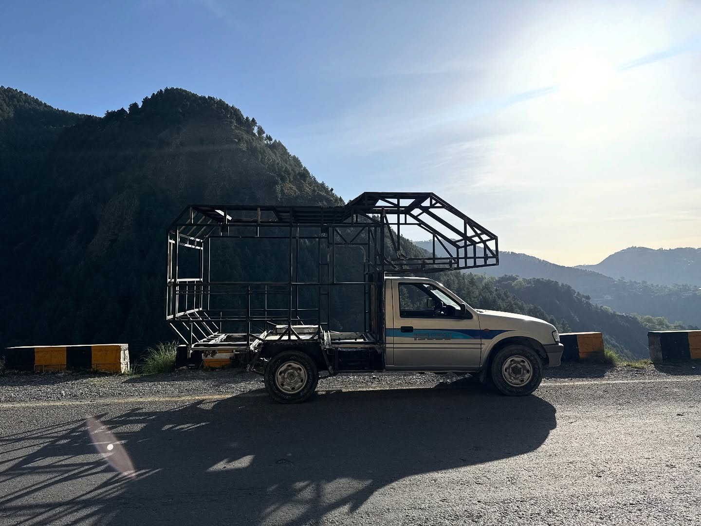 Isuzu D-Max Camper Box Rear Profile